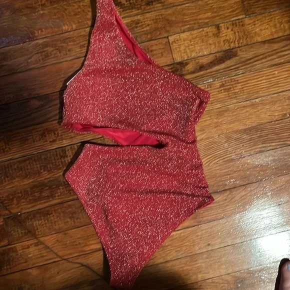 NWOT beach riot Celine one piece - Picture 7 of 7